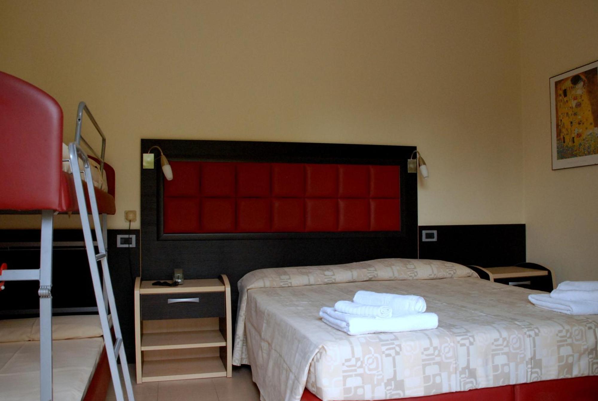 Hotel Arno Rimini Ngoại thất bức ảnh