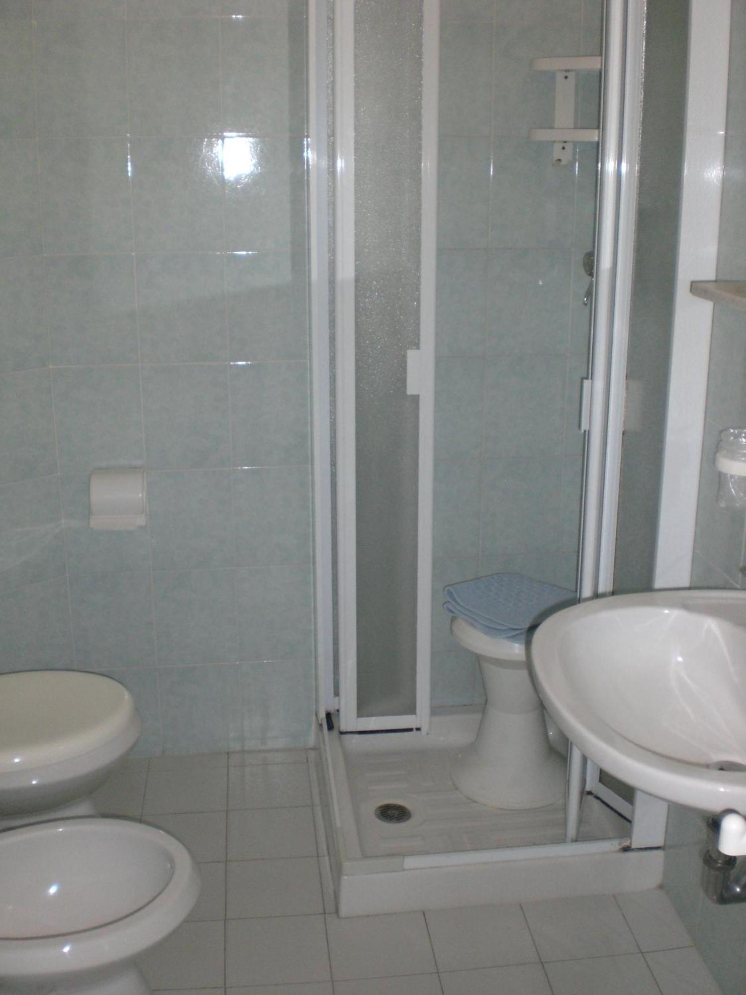 Hotel Arno Rimini Phòng bức ảnh